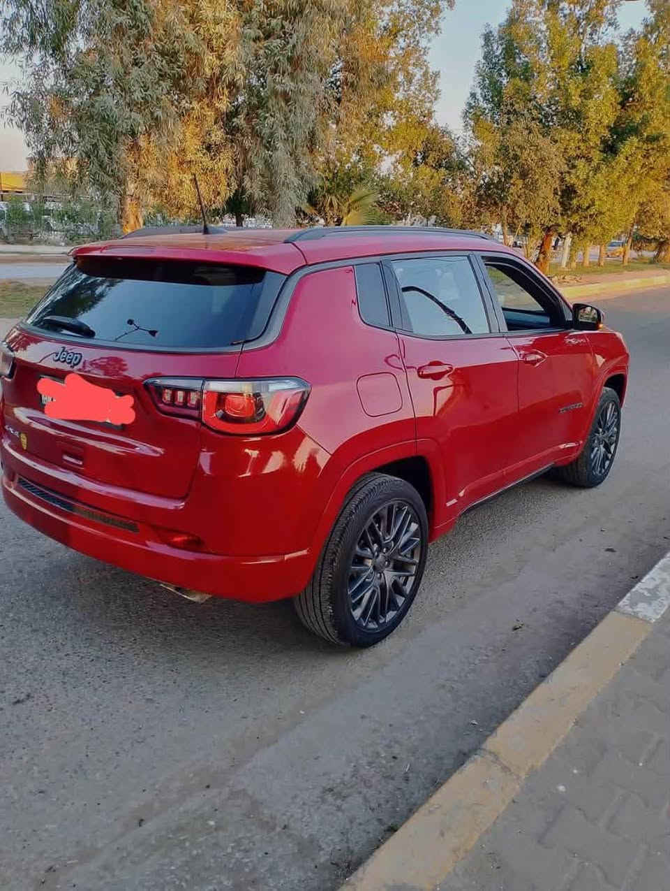 � جيب كومباس 2022 للبيع
✨ مواصفات فول ما عدا الفتحة

🔑 بصمات عدد 2

🚙 دفع رباعي 4×4

🎛️ تحكم ستيرن

⭐ بيها مواصفات وإضافات هواي

📍 ماشية 37 ألف ميل فقط

📄 السيارة باسمي والتحويل بنفس اليوم

💰 السعر 135 ومجال بسيط

صور حادث بلمنشور 

للاستفسار ***********
