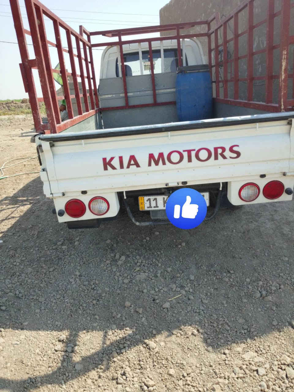 سلام عليكم كيةللبيع موديل 2019 رقم بغداد انكليزي مشروع وطني سنويه لل 29 سعر 120وبيها مجال مكان واسط  رقم الهاتف ***********
