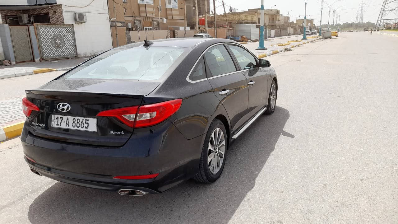 سوناتا ٢٠١٦ سبورت فول مواصفات وارد امريكي ضربه بنيد وبدون عابر فقط والباقي مكفول السعر ١١٠ مكانهه السماوه الرقم ***********
