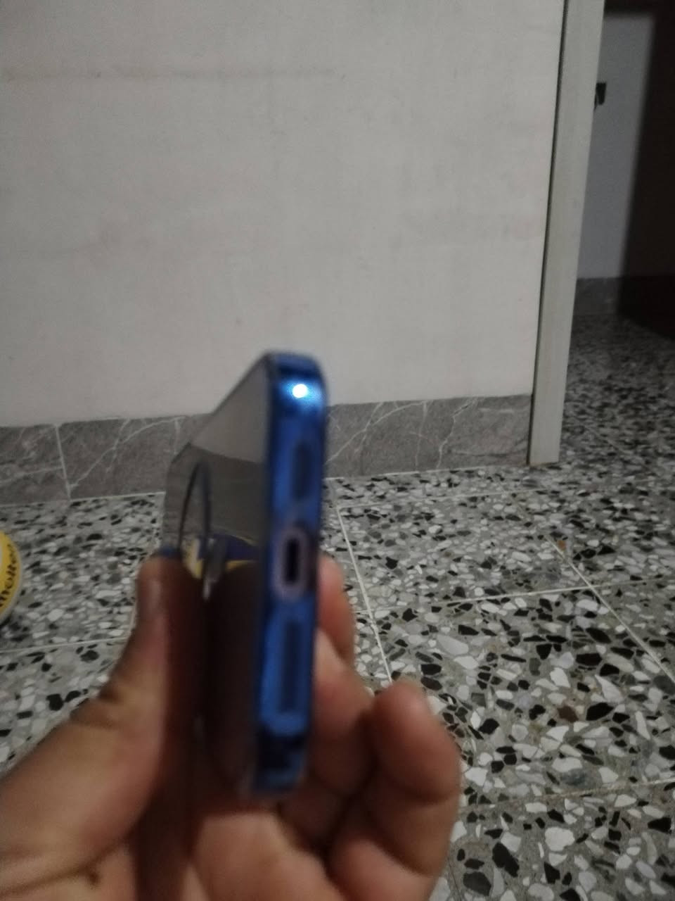 ١٤ برو ماكس دبل شريحة مبدل شاشة وبطارية وكامرة خلفية جهاز نظيف وبالشرط جهاز مال بيت مكاني كركوك حزيران قرب أسواق انور *********** سعر ٥٠٠ قفل
