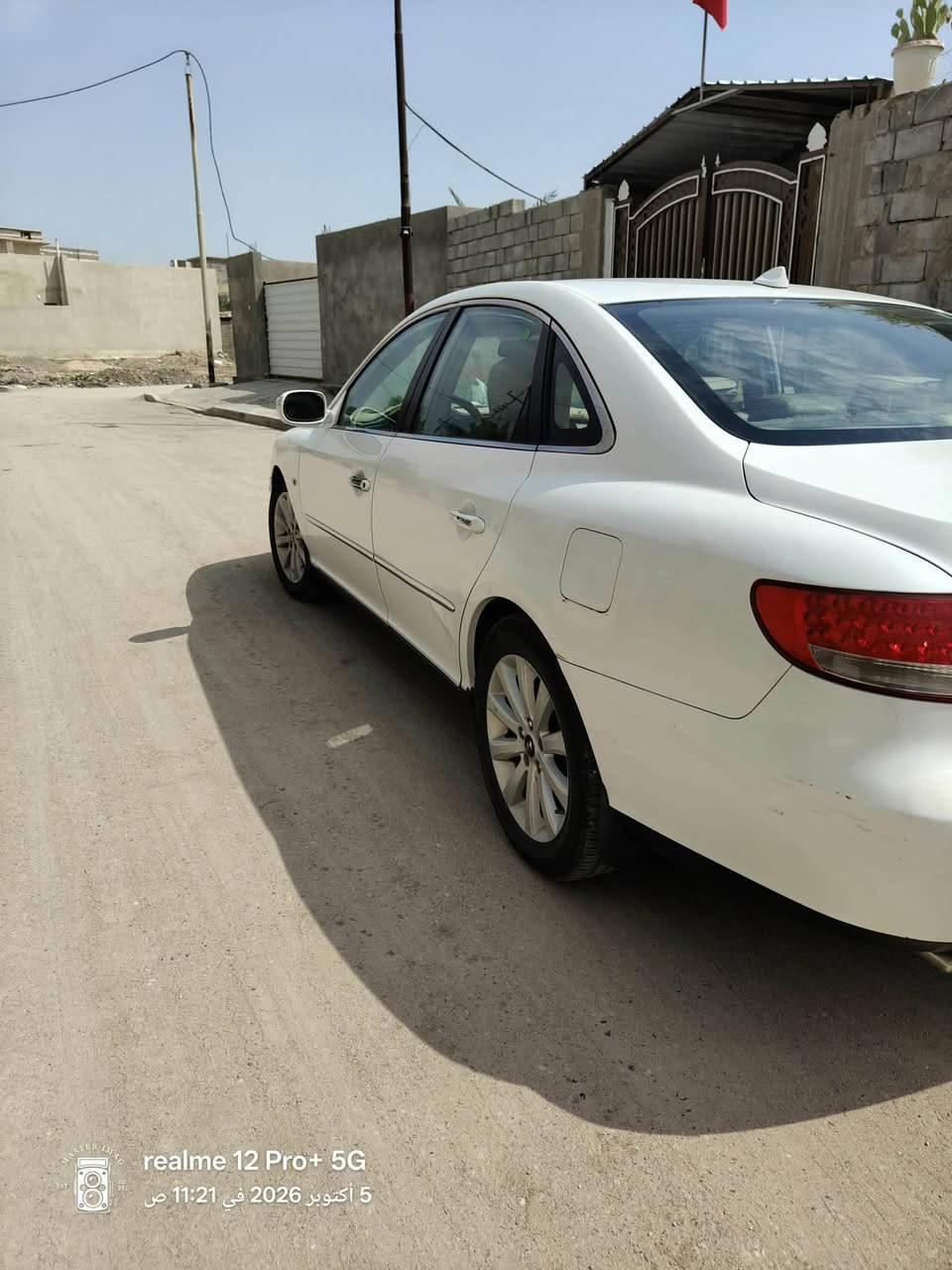 أزيرا ٢٠٠٩ • ٣٣٠٠ V6 • وارد خليجي