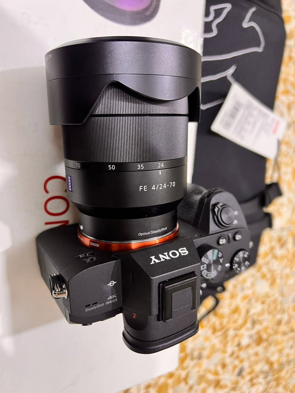 سوني A7 III • عدسة 24-70 F4 • شبه جديدة