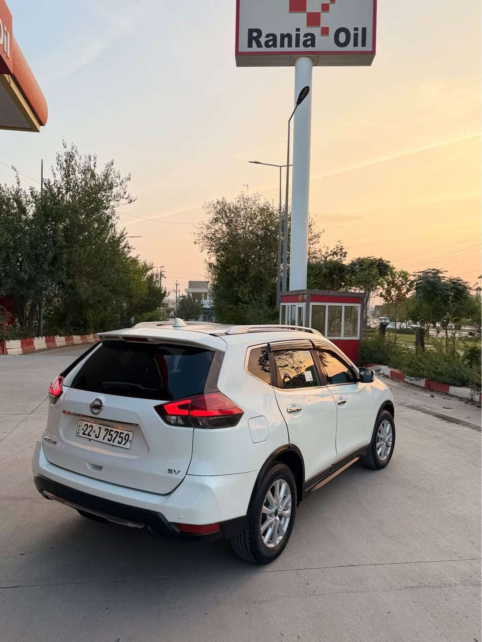 نيسان روگ • ٢٠٢٠ • فول SV