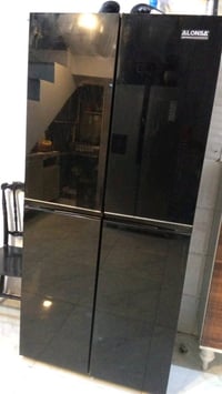السعر 300 وبيه مجال
