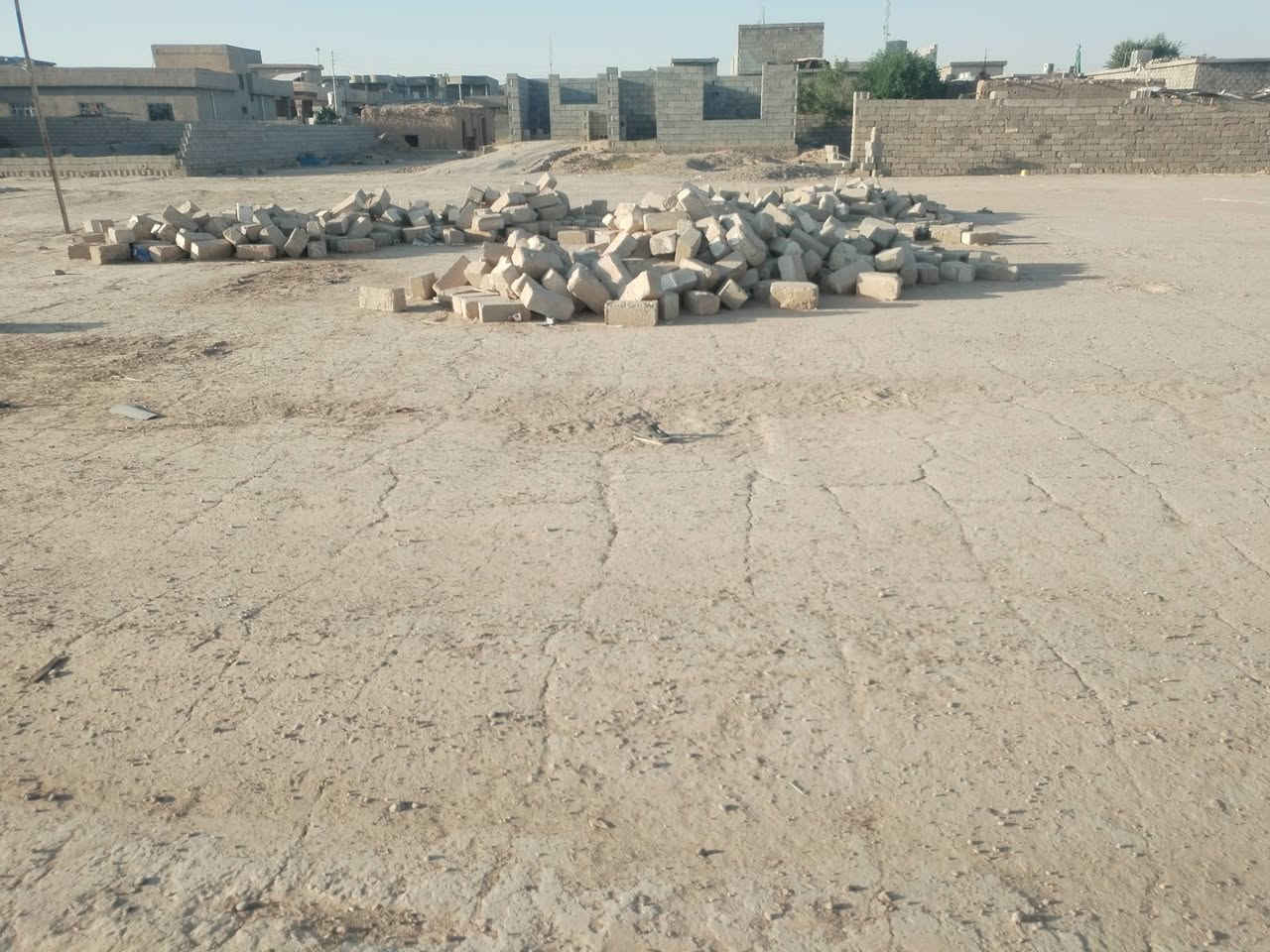 ارض • ٥٢٠م • قرب سيطره ١٤