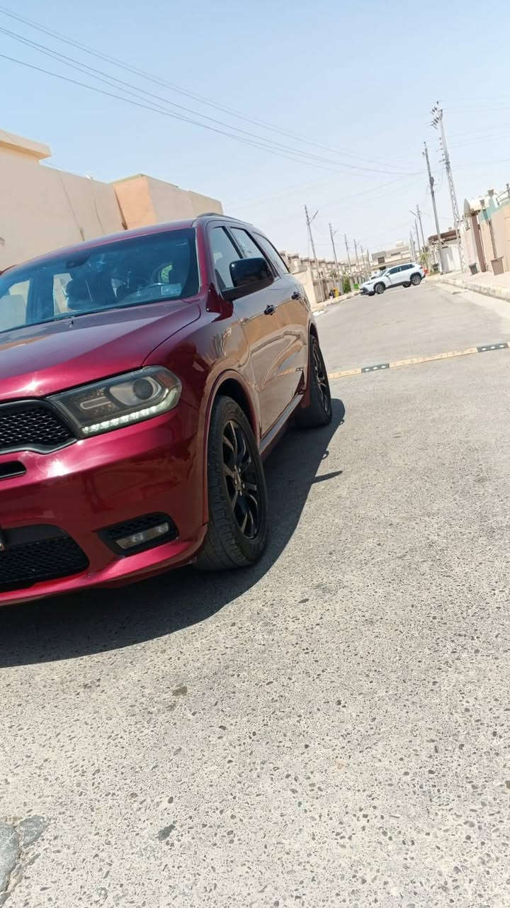 سلام عليكم للبيع او مراوس باقل منه كوري
دارنكو ٢٠٢٠ فول عده لفتحه رقم بغداد تحويل بنفس ليوم
صبغ جاملغ وبنيد بدون دواخل فقط برانكيت شواصي لغود كفاله وسونار بل منشور سياره جاهزه بس صدر لامامي يحتاجله شويه ترتيب فقط صدره ٧٠بل ميه سعر ١٧٥مكانه لانبار رمادي شراي اتصل اعتذر لبي بل اقساط ***********
