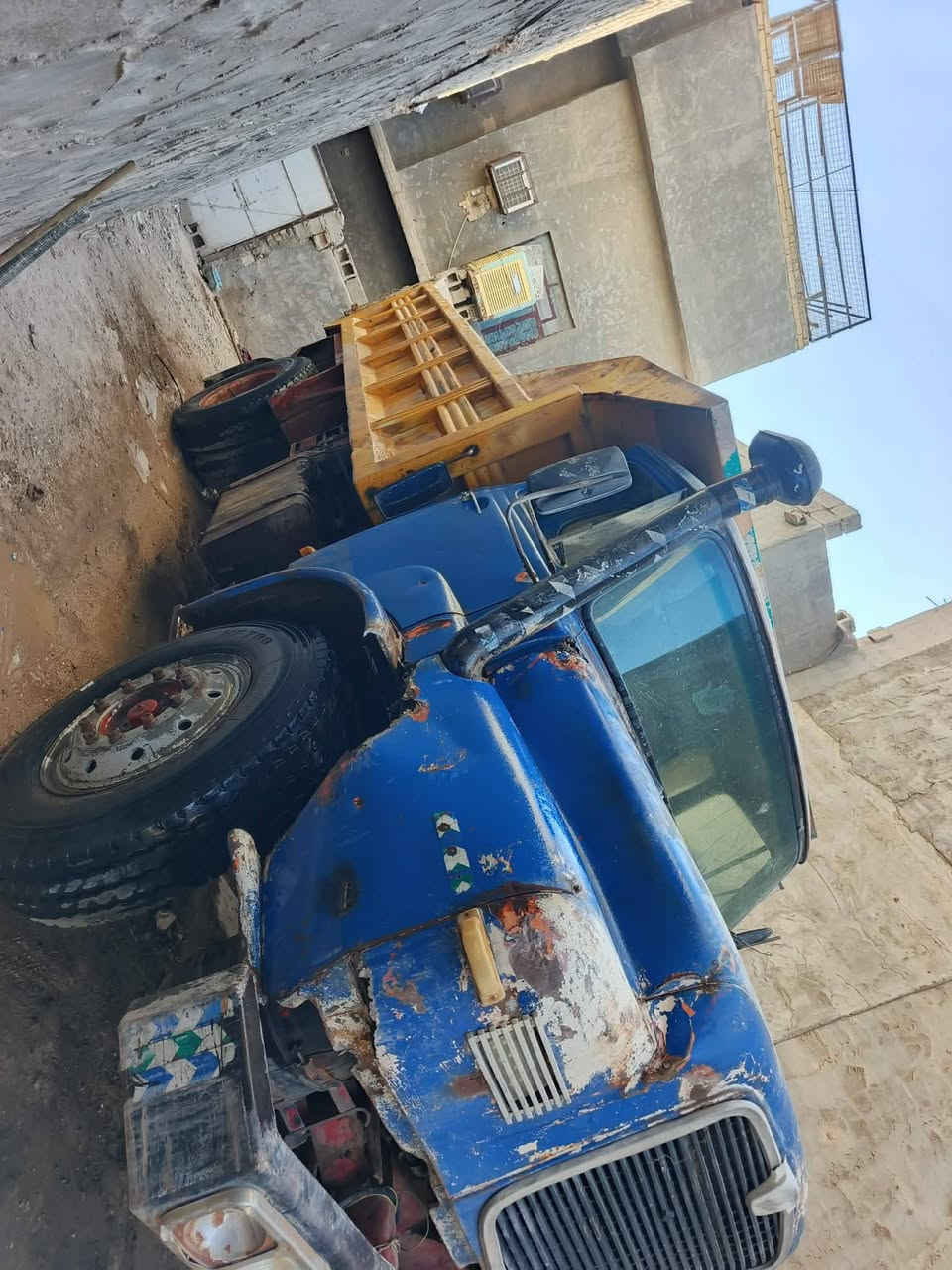 لبيع مان سياره خير من الله رادله سمكره  سياره موديل 86 رقم انبار ألماني سنويه 27 تحويل مباشر مكان سياره بغداد ابو غريب نصر سلام سعر سياره 12مليون بيها مجال مكلف بل نشر ‏‪***********‬‏
