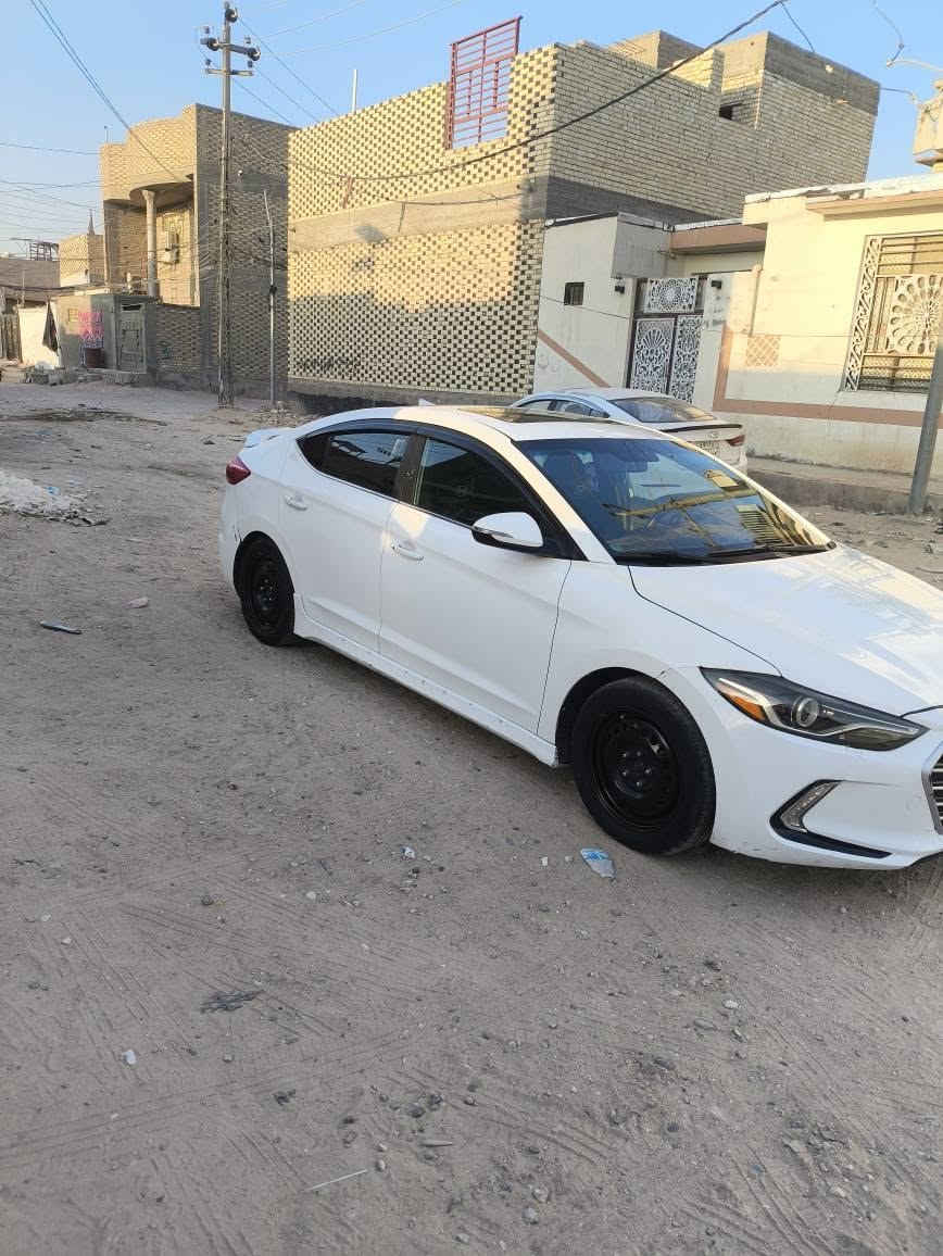 هونداي النتره

موديل 2018

رقم نجف دولي

سيارة رياضي سبورت محرك 1600تيربو كير عادي 6 نمر وي البك 7 محرك كير جدد

حداديه جديده

تبريد ثلج ❄️
مواصفات

بصمه 
فتحه سقف
ترحيب
حساسات جانبيه
لإدارات
تحكم صوبين
شاشه بلاديه
هيترات باكشنات 
غرفه جلد 
كامره خلفيه بلاديه
حساسات خلفيه
مانع انزلاق 
هواي بعد بيها مواصفات ماذكرتها
سياره فول مواصفات رياضي 
بيها 3قطع صبغ ولاكن السياره بيها كلير حزام الكلير بسونار يبين صبغ هيه وارد امريكا حادثها ابأمريكا موضح بصور السعر 95 بيها مجال حق الجيه للاستفسار *********** النجف, العراق
