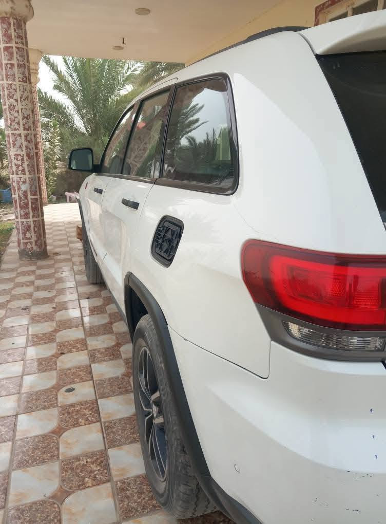 السلام عليكم
مراوس ب ستاركس من 12 14 مسكر 
 جيب موديل 17 أمريكي سياره فول مواصفات للخير فقط جوبلس الاغي رقم بغداد بسمنه جاهزه مكينه كير حداديه تخم تاير تبريد جاهزه مكينه ما مفتوحه سعره 175 مكان ديوانيه دغاره صدر الدغاره ***********
