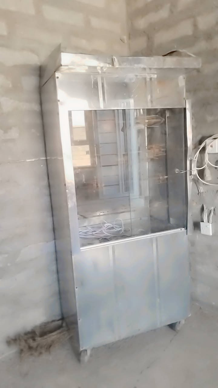 شويه دجاج 🐓شغال غرض كامل معا سعر 125بي مجال عنوان موصل سهل نينوئ ***********
