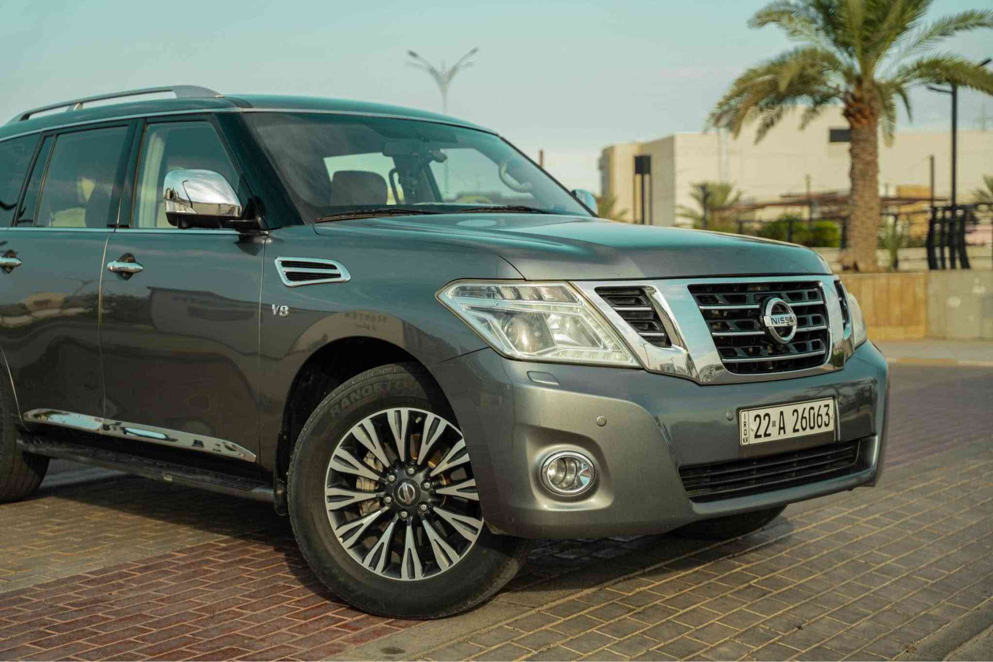 🚘 للبيع نيسان باترول بلاتينيوم 2014 V8 🚘

🔥 وحش الصحراء، نيسان باترول بلاتينيوم، مواصفات كاملة 🔥

📌 الموديل: 2014
📌 الفئة: بلاتينيوم
📌 المحرك: V8 ثمانية سلندر
📌 ناقل الحركة: أوتوماتيك
📌 الدفع: رباعي 4WD

✨ المواصفات والتجهيزات:

* تشغيل بصمة (2 بصمة).
* سماعتان وكالة.
* جهاز تحكم أصلي.
* شاشات خلفية للركاب.
* فتحة سقف كهربائية.
* مقاعد جلد فاخرة.
* مقاعد كهربائية.
* تبريد وتسخين المقاعد.
* ذاكرة مقعد السائق.
* مكيف أمامي وخلفي.
* تحكم بالمقود.
* مثبت سرعة.
* شاشة ملاحة وترفيه.
* كاميرا خلفية وحساسات اصطفاف.
* نظام تشغيل ذكي بدون مفتاح.
* مرايا كهربائية.
* جنوط ألمنيوم أصلية.
* نظام ABS ونظام الثبات الإلكتروني.
* نظام الدفع الرباعي.
* إضاءة زينون.
* مقصورة داخلية فخمة وواسعة.

💎 سيارة تجمع بين الفخامة والقوة والراحة، ومناسبة للسفر والخطوط الطويلة والاستخدام اليومي.

📍 الموقع:سامراء
💰 السعر: قابل للتفاوض بالمعقول
📞 للاستفسار: مراسلة أو اتصال
*********** سامراء, صلاح الدين
