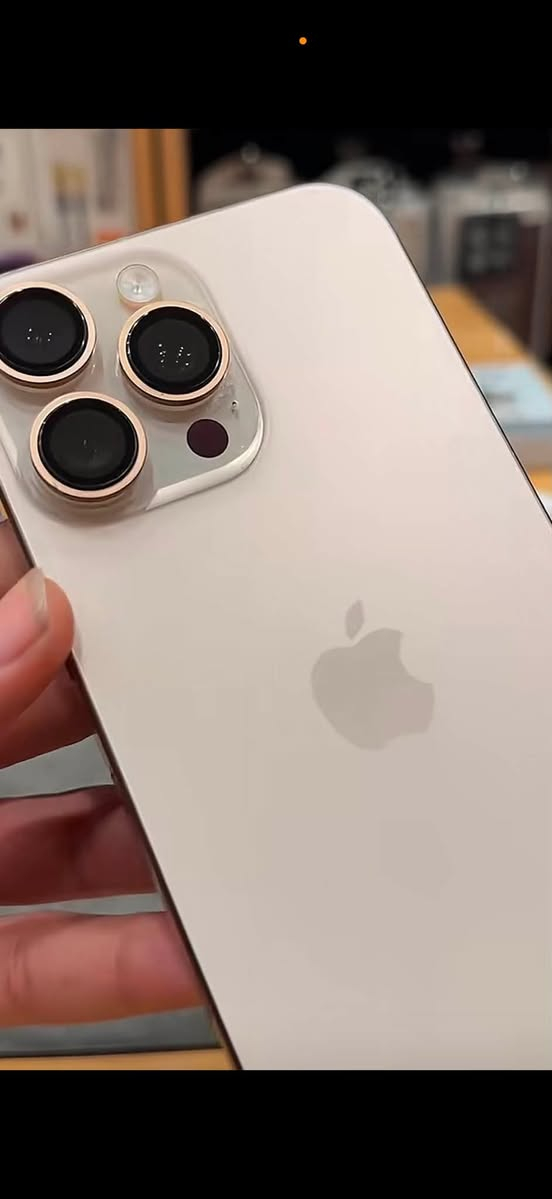 السلام عليكم آيفون 16 برو مكس للبيع بطارية 90 🔋 ذاكره 256 .، جهاز ما مفتوح ولا مصلح خدش مابي .، رايده 1300 وبيه مجال مكاني النجف .،- رقم *********** بيه واتس

