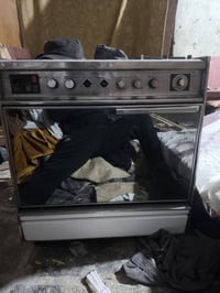 طباخ ايطالي للبيع ب١٠٠ وبي مجال  والشراي يدلل  واتساب 07869834419