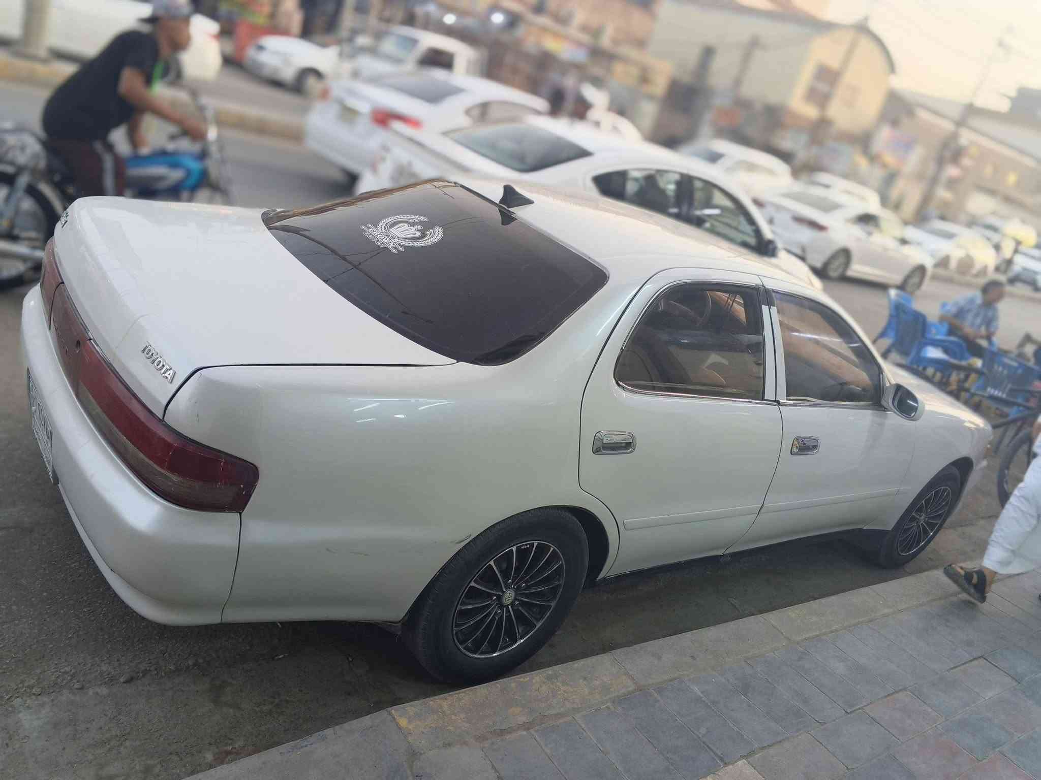 كرسته للبيع جاهزه تبريد ثلج مكينه  وكير حداديه نص ونص مكينه ونجي ناعم سياره جاهزه مجهزه رقمه قادسيه سنويه لل27 سعره 44 ويه مجال قليل ***********
