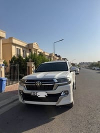 وەنەوشە ٢٠٠٩ پێشو پشت و ناوەوەی کرایتە ٢٠٢١ سبوغ عام بێ دەعمو لێدران غ...