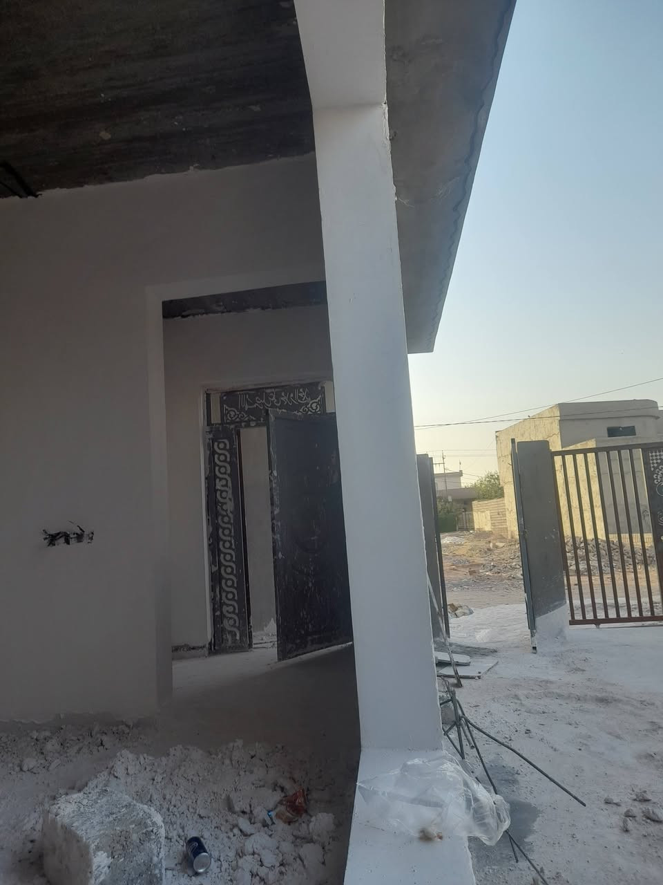 اصطه لبخ وجص متفرق حالين نشتغل كركوك فقط شغل حسب الطلب
هاتف وتساب ***********
