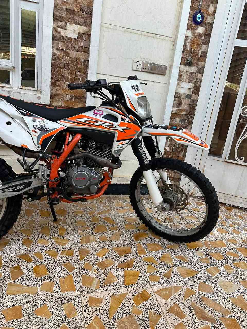 سلام عليكم للبيع قفاز CRX موديل 2025
محراك  300cc كفاله عامه اي نقص مابيه 
السعر 1350 وبيه مجال 
مكاني بغداد الشعب 
***********
