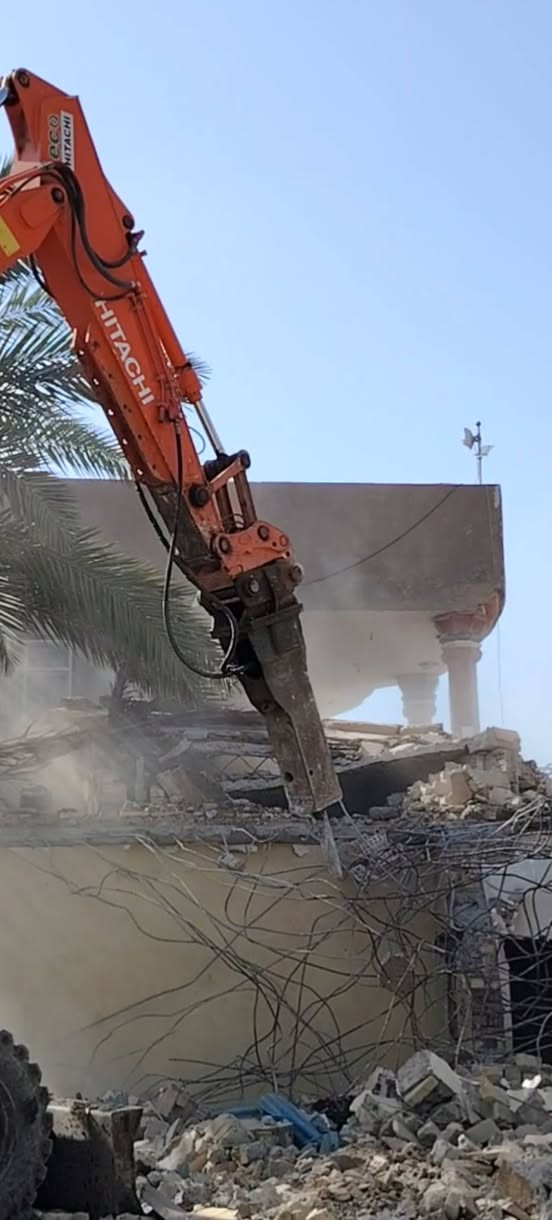 سلام عليكم للبيع جك همر الاستفسار ***********
