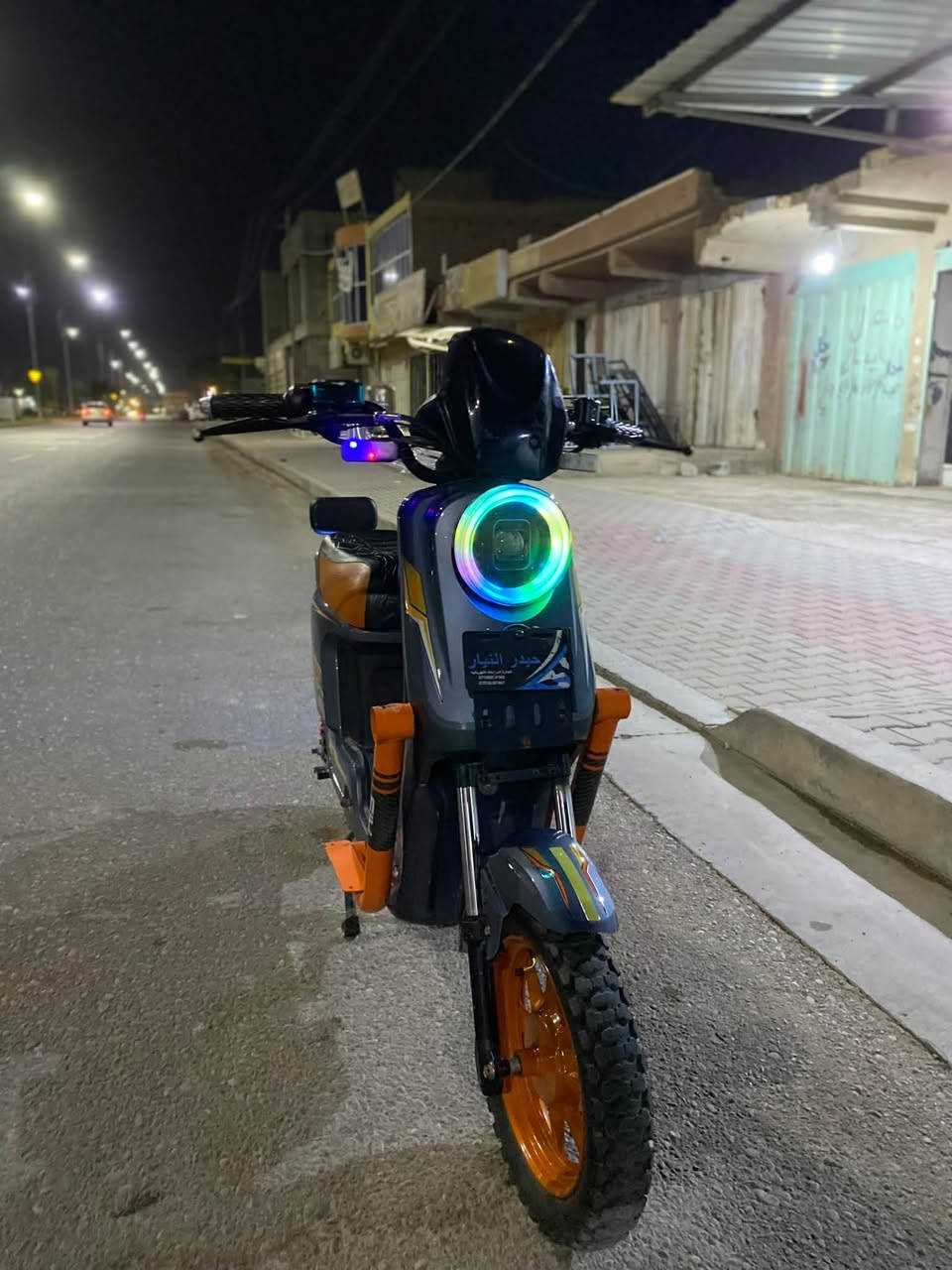 سلام عليكم موطور شحن للبيعR9ماكس جبلي ملف 2000حجم بطاريات 32امبير السعر 500 وبي مجال العنوان صلاح الدين الضلوعية ***********
