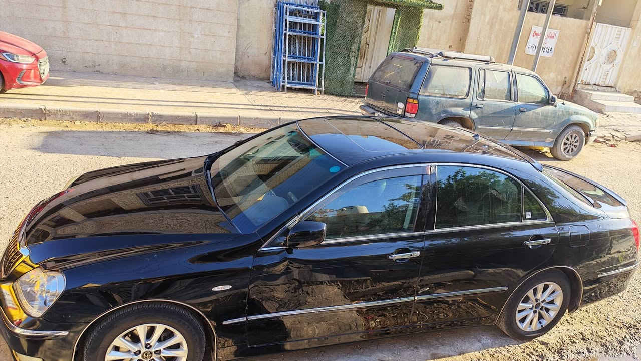 الي يدور جديد
للبيع ماجسته   قرار 102 
2006 رقم بابل 
بصمه رصاصي
فول 1/1 
رادار 
5دكم جلد فتحه
تبريد 3قطع+ثلاجه
5بصمات +جنطه شفط
3بردات
حساس امامي خلفي 
مشط ايسر بلاد ريشه
 دشبول امارات
سياره بالكارتون 
السعر175 وبيها مجال
مكان السياره ميسان العماره 
***********
