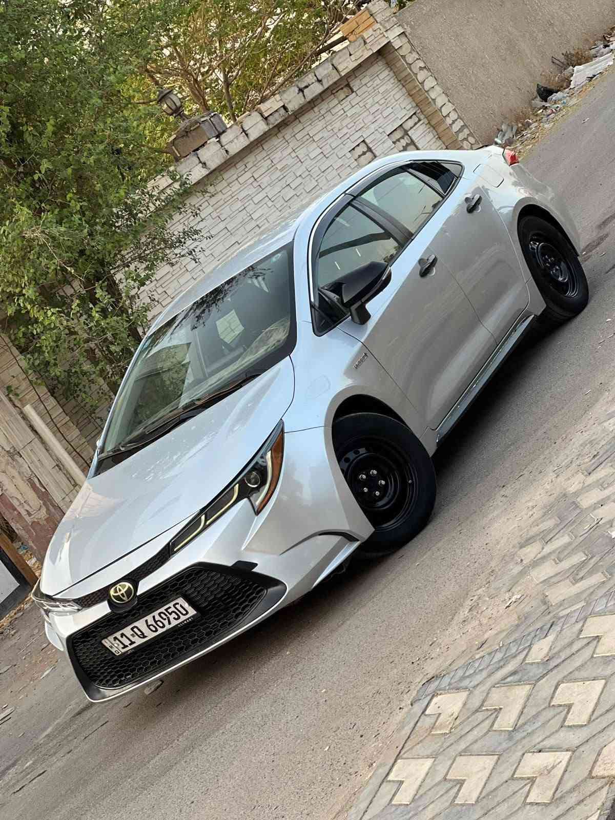 السلام عليكم عندي سيارة كورولا هايبر فول مواصفات وارد امريكي موديل 2023 من الدواخل برغي ما مفتوح كير محرك كهربائيات بلادي مكان السياره بغداد حي جهاد رقم السياره بغداد ثاني يوم التحويل ***********

