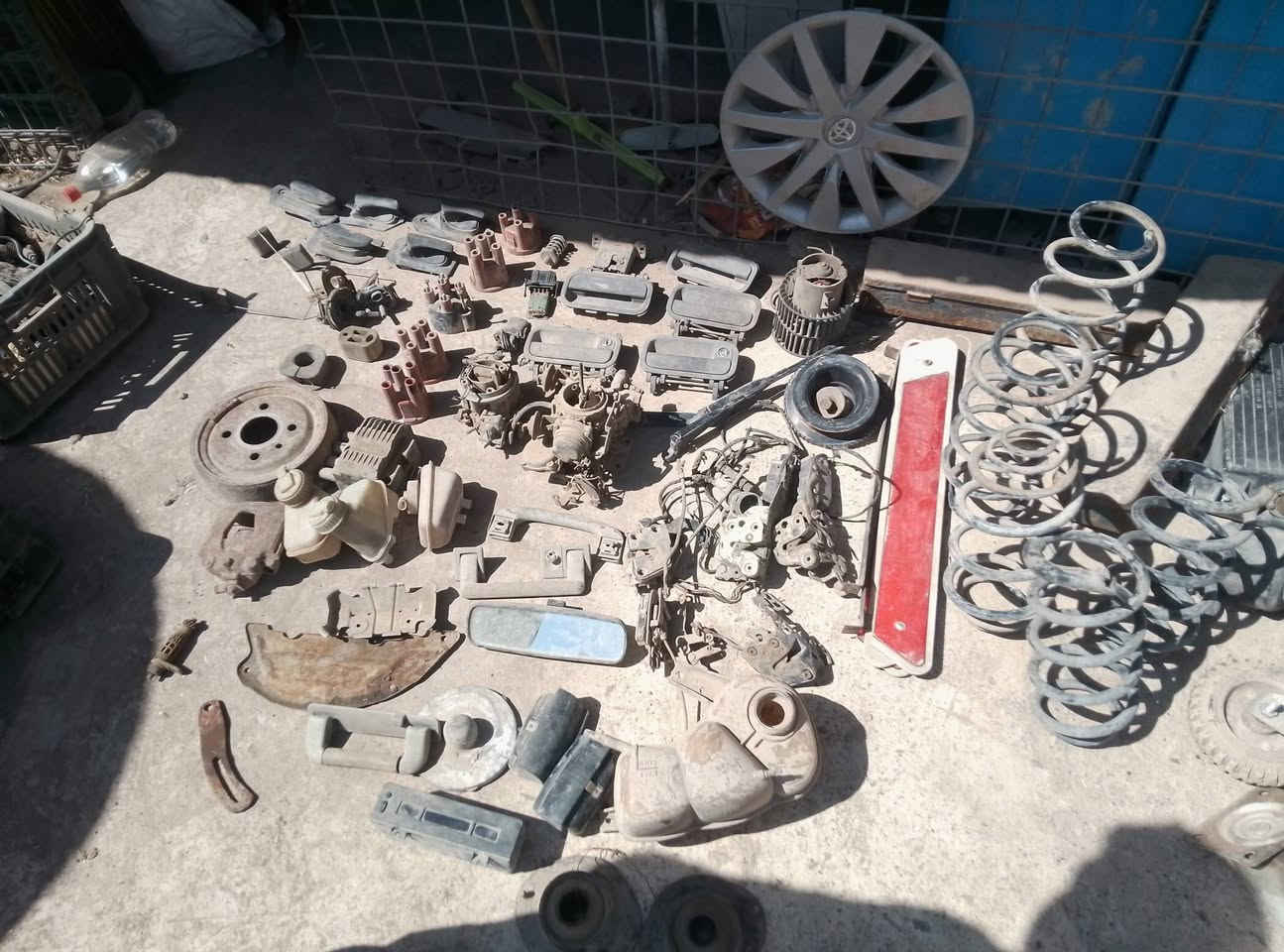 سلام عليكم أغراض اوبل استره وفكتره عنوان موصل للتواصل ***********
