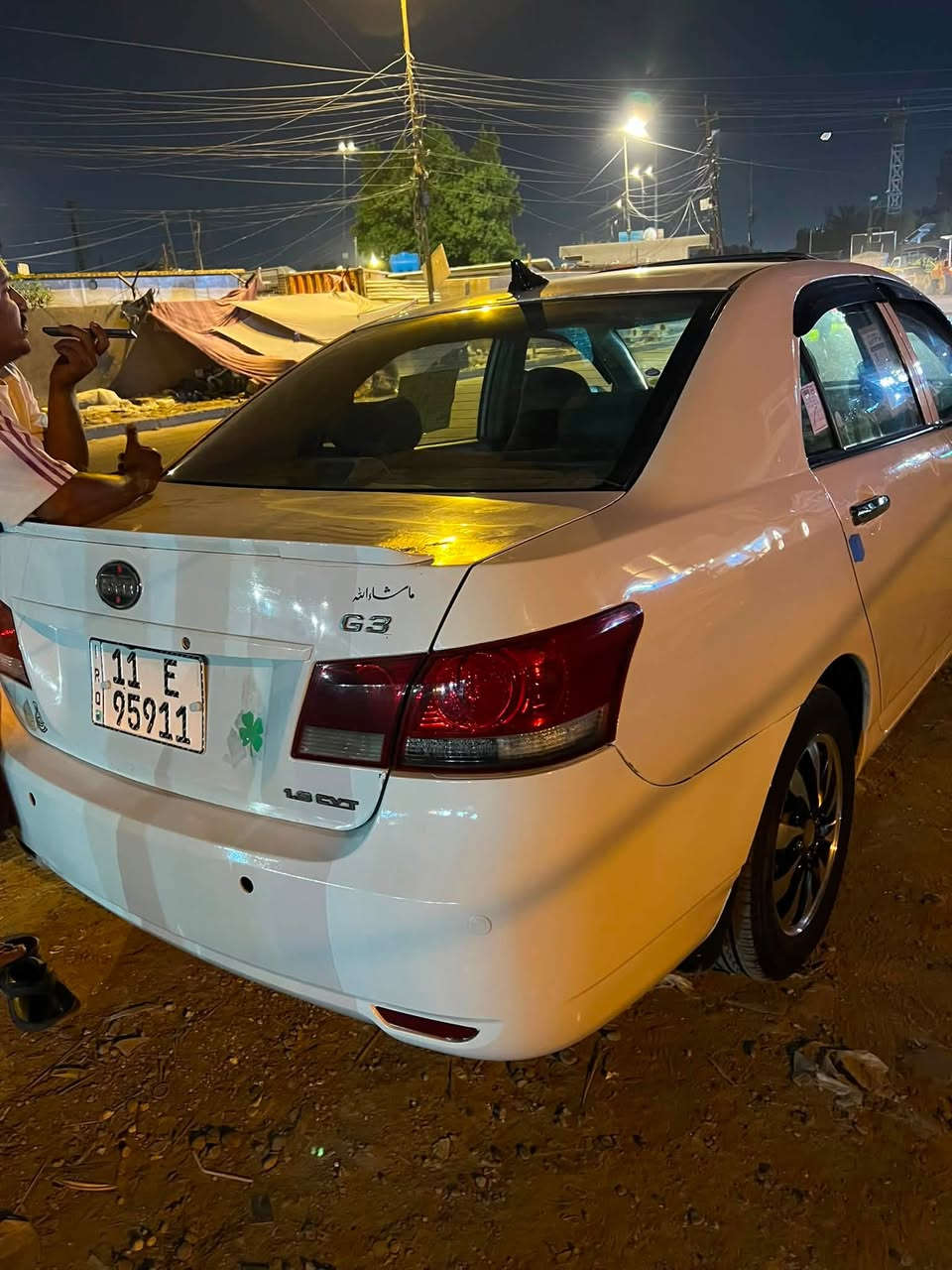 السلام عليكم بي واي دي g3
تخم تاير جديد
ويل كب 
تبريد 
اشاير بل مري 
بصمه
فتحه سقف 
سنويه جديده
سياره جاهزه 
محرك vvtبيكاجو الحديث 
بصمه بيبان 
سياره بيها ملاحضات بسيطه طخطخات وصبغ بل هلالات وبل خشم الامامي مال الجاملغ
سعر46
***********للأتصال
*********** واتساب فقط

