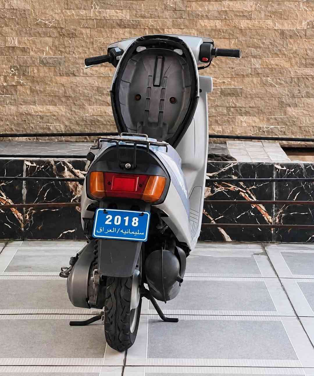 🛵 ياماها (Yamaha) لوک لوک سفر زیرو بل کارتون حجم ٦٠ — بدون أي نقص، كلشي بلاد!
يا ولد، دراجة حيل نظيفة وما تصرف، للبيع:

⚙️ المواصفات:

 المحرك: ما ملعوب بيه، كبس بلاد وعلى الشرط.

 الأغراض: الكابريتر، الصنصة، الشوتة، الفيت مبم، والدعاميات كلهن بلاد (لا بيهن فطر ولا كسور).

 الكهربائيات: شغال من الدعامية للدعامية، الدشبول والأجهزة كلهن شغالين.

 الإضاءة: شديله لايت زينون حيل قوي.

 التايرات والبريكات: التايرات جُدد (لوك)، والبريكات كلش مضبوطة.

📝 ملاحظة: الدراجة ما مغيرة بيها أي قطعة، جاهزة للفرة وما بيها أي مشكلة (ما شاء الله).

💰 السعر والتواصل:

 السعر: (450الف دينار)

 رقم التليفون: 📞 ***********

 المكان: 📍 كركوك - شورجة (قريب على مطعم حمة ناصر)

✨ المهتم ويحب يشتري، يتصل بينا وتدللون. ✨

🇯🇵🇯🇵🇯🇵🇯🇵🇯🇵🇯🇵🇯🇵🇯🇵🇯🇵🇯🇵🇯🇵🇯🇵

🛵 یاماها (Yamaha) ماتۆڕەکە لۆک لۆکە بەشەرتی ناو پاکەت قەبارە ٦٠ — بێ کێشە و بیلادی!

کڕیارانی بەڕێز، ماتۆڕێکی زۆر خاوێن و بێمەسڕەف بۆ فرۆشتن:

⚙️ تایبەتمەندییەکان:

 مەکینە: دەستکاری نەکراوە، کەپسی بیلاد و بە شەرت.

 پارچە بیلادییەکان: کابریتەر، سالۆنسا، شوتە، فیت پەمپ و کفری هەمووی بیلادین (بێ شکاوی و بێ درز).

 کارەبایی: تەواوی گیانی ئیش دەکات، دەشبول و ئامێرەکانی کاران.

 ڕووناکی: لایتی زینۆنی بەهێزی بۆ بەستراوە.

 تایە و بڕێک: تایەکانی لۆکن و بڕێکەکانی زۆر مەزبووتن.

تێبینی: ماتۆڕەکە هیچی نەگۆڕدراوە، ئامادەیە بۆ لێخوڕین و هیچ کێشەیەکی نییە (ماشاءالله).

💰 نرخ و پەیوەندی:

 نرخ: (450 هەزار دینار)

 ژمارەی پەیوەندی: 📞 ⁠***********⁠

 شوێن: 📍 کەرکووک - شۆرجە (نزیک چێشتخانەی حەمە ناصر)

✨ هەرکەسێک ویستی پەیوەندیمان پێوە بکات، لە خزمەتدائین. ✨
