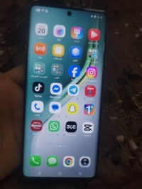 تكنو 40 فاي جي • نضيف • مع كارتون وكيبل