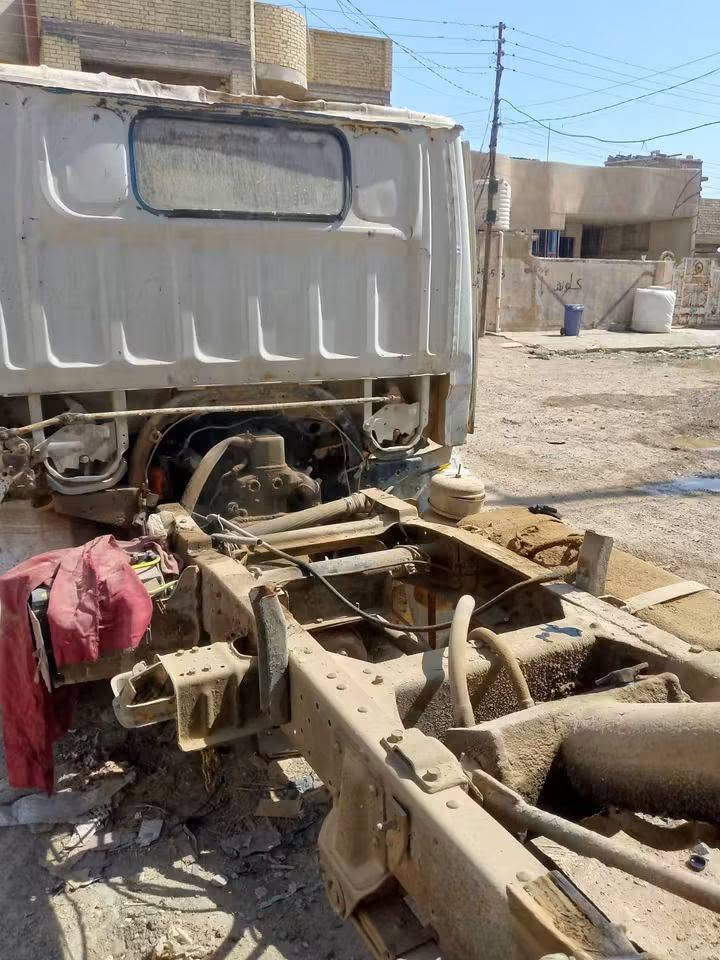 كنتر قلاب للبيع السعر 40بيها مجال السيارة شغالة المحرك بي بخار السيارة كلشي بيها تعبان أبيعك واقع حال رقم اديالى بسمي  ‏‪***********‬‏غير متواجد على الفيس رقم صاحب السيارة سيد رحم***********

