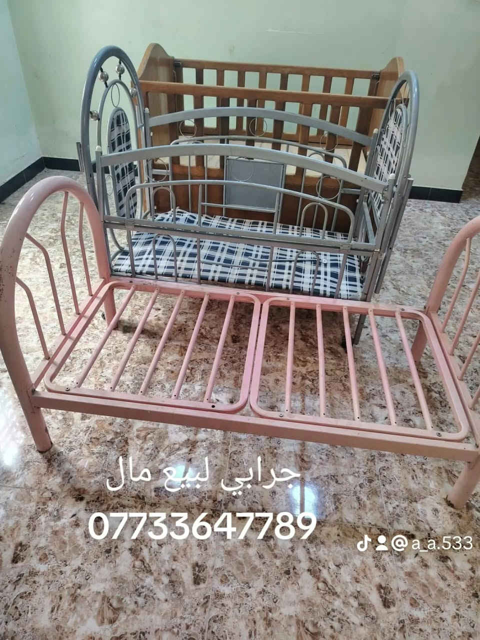 ميز • للبيع • انستا