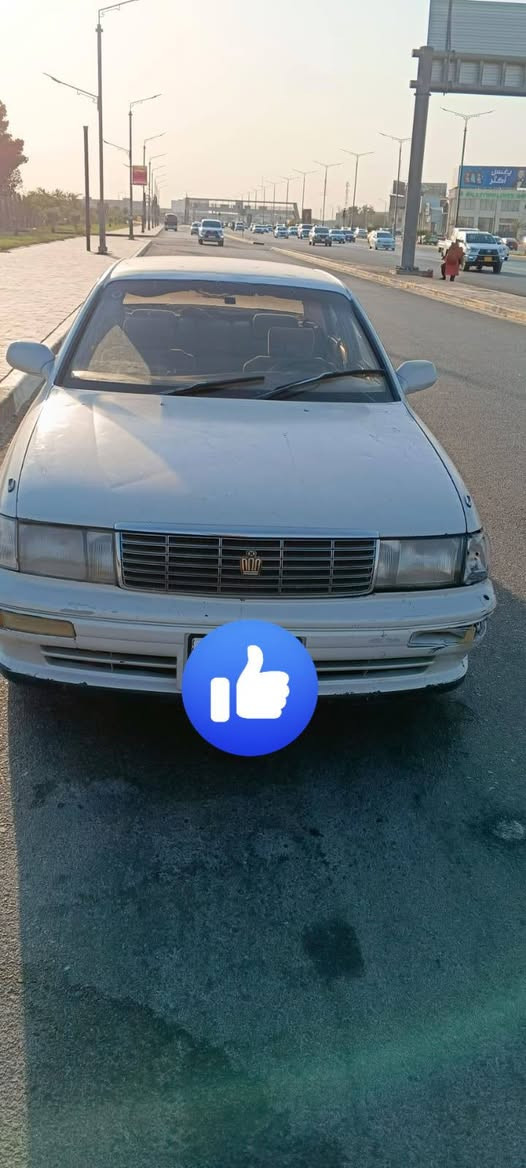 السلام عليكم بطه للبيع فصل رقم بغداد دولي تحويل ثاني يوم راعيها جيرانه مديل 95 السياره حلوه مكينه 2 ونص مكفوله من الكص ونقل جثه السعر 37 وبيها مجال قليل العنوان البصره ابو الخصيب حمدان الرقم ***********

