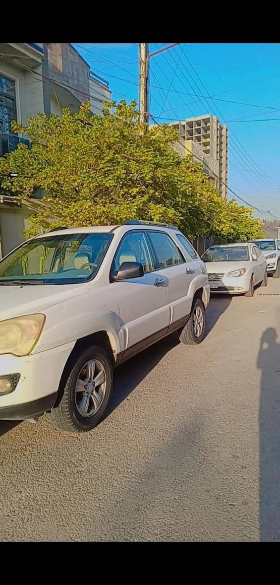 سبورتج ٢٠١٠ • محرك ٢٠٠٠ • غاز ٦٠ لتر