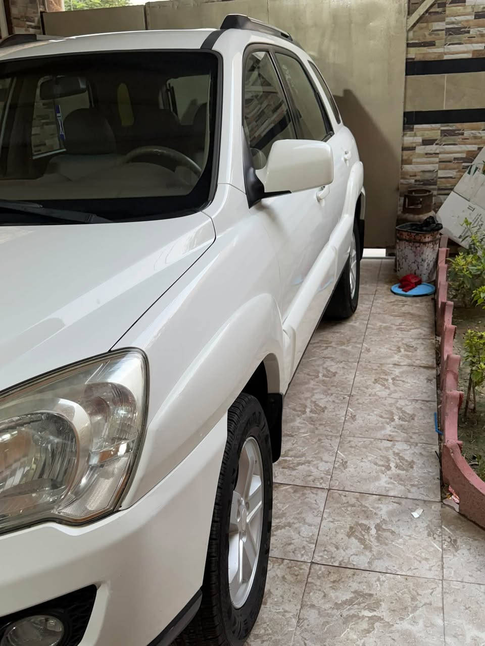 كيا سبورتاج ٢٠١٠ كفالة عامة من كلشي ماشية ٦٨ الف حقيقي فول مواصفات   سبير مانازل فتحة دبل كزوز بدون لا بارد ولا صبغ ولا فتح ولا تبديل مكينه كير تبريد كفاله  رقم مميز سعر 128 للاستفسار الاتصال بالرقم ***********
