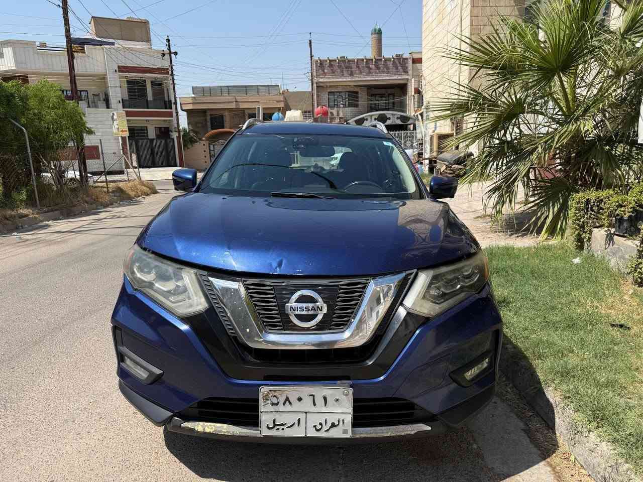 السلام عليكم من رخصت الادمن
🚗 للبـيع: نيسان روج SL 2017 - مواصفات كاملة جاهزة للقيادة! 🚗
​السلام عليكم، يا أهل الخير. عندي سيارة نيسان روج موديل 2017 للبيع، فئة SL يعني أعلى فئة فول مواصفات. السيارة نظيفة جداً وجاهزة من كل النواحي، يعني "كامل مكمل" مو مال تعب وتصليح.
​📌 المواصفات الرئيسية:
​المحرك والجير: جير ومحرك نظيفين جداً وبحالة ممتازة.
​التبريد: شغال وجاهز (أونطة)، ما يحتاج أي شيء.
​النظافة: صدر، تايرات، كله كامل ونظيف وبحالة ممتازة.
​التقنيات: كاميرات 360 درجة، ومواصفات SL الكاملة (سقف بانورامي، شاشة، إلخ).
​المسافة المقطوعة: 165 ألف (تقريباً).
​📌 حالة البدي والضرر:
​حادث سابق: كان أمامي وخلفي وتم إصلاحهما.
​صبغ: يوجد صبغ في بعض الأجزاء.
​ضربة بسيطة جداً: كانت بالخلف من جهة السائق وتم صبغها لتعديل الشكل (الضربة خفيفة جداً).
​📌 معلومات إضافية:
​رقم أربيل: (اللوحات العراقية واضحة في الصور).
​باسم شركة.
​📌 رقم الشاصي (VIN):
5N1AT2MV0HC846907
​💰 السعر المطلوب: 145 ورقة ($14,500)
​للتواصل الجاد والاستفسار، يرجى الاتصال على الرقم: [***********]
