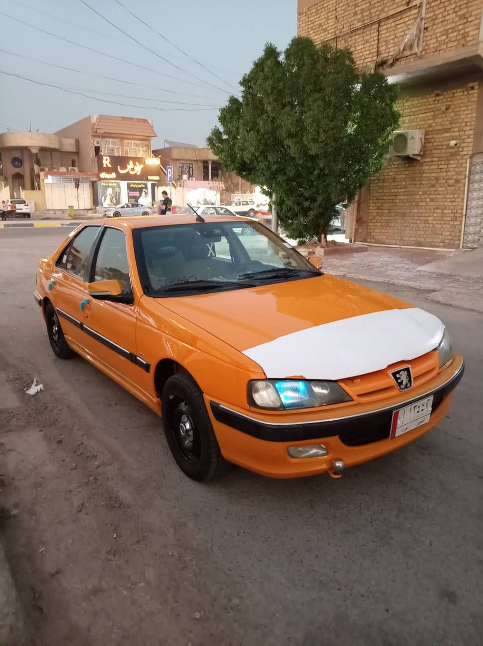 سلام عليكم بيجو بارص موديل 2023 محجوزه رثم مثنئ كفاله عامه كير ومكينه تبريد ثلج بس بيها بارد قليل كد اصبعين ماشيه 130 دوشمة عام ارضيه وكشنات وبطاين وتنته تخم تاير سياره جهازه ع اخر حبايه كلشي ما ناقصها مكانها كوت وسعرها 65 وبيها مجال اللاستفسار اللتصال ع رقم ***********
