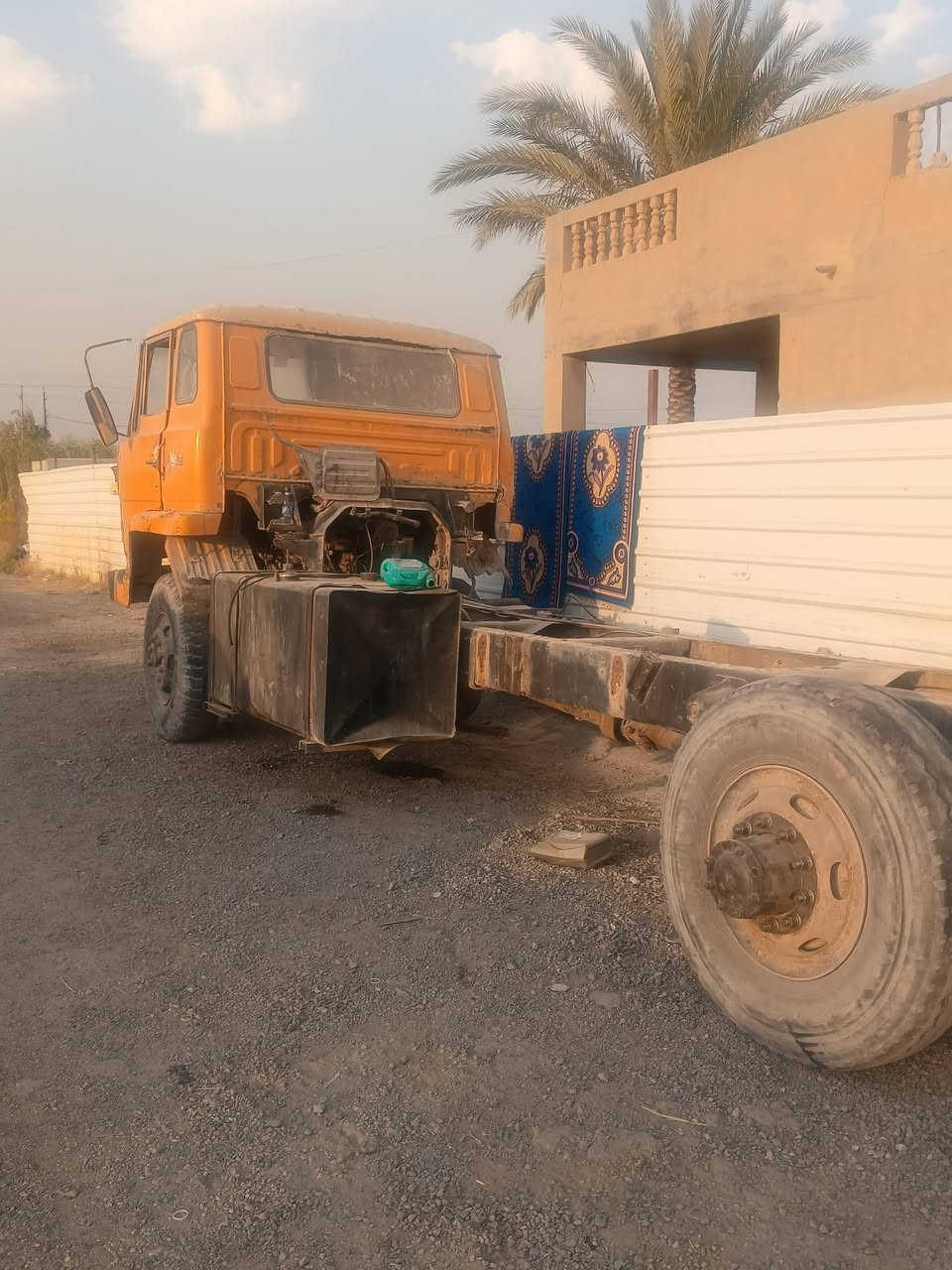 هينو موديل 82 محرك نضيف 
السعر: اربعة ونص 
 المكان: بغداد البصام 
***********

