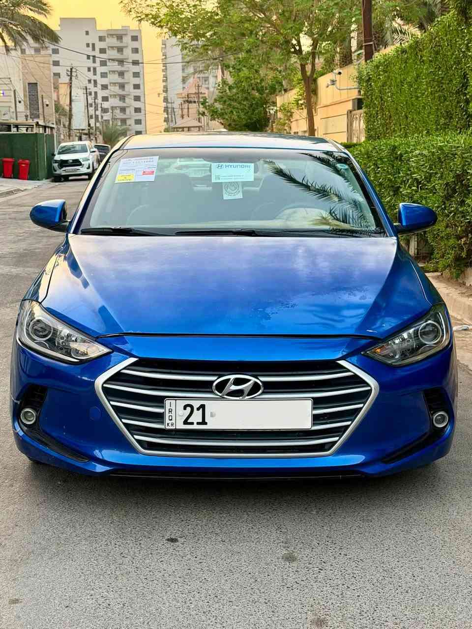 السلام عليكم
النترا 2018امريكي 
حادثها طخه بالبنيد ومصلح 
السياره كلها ليبل واحد بدون تبديل 
مكينه 2000 دوش كير AT المرغوب 
كير حداديه مكينه داخلها تبريد خير من الله 
سياره جديده جداً 
ماشيه 93 حقيقي 
السعر ١٠٧وبي مجال بسيط 
المكان بغداد 
رقم الهاتف *********** 
((غير متواجد ع فيس))
