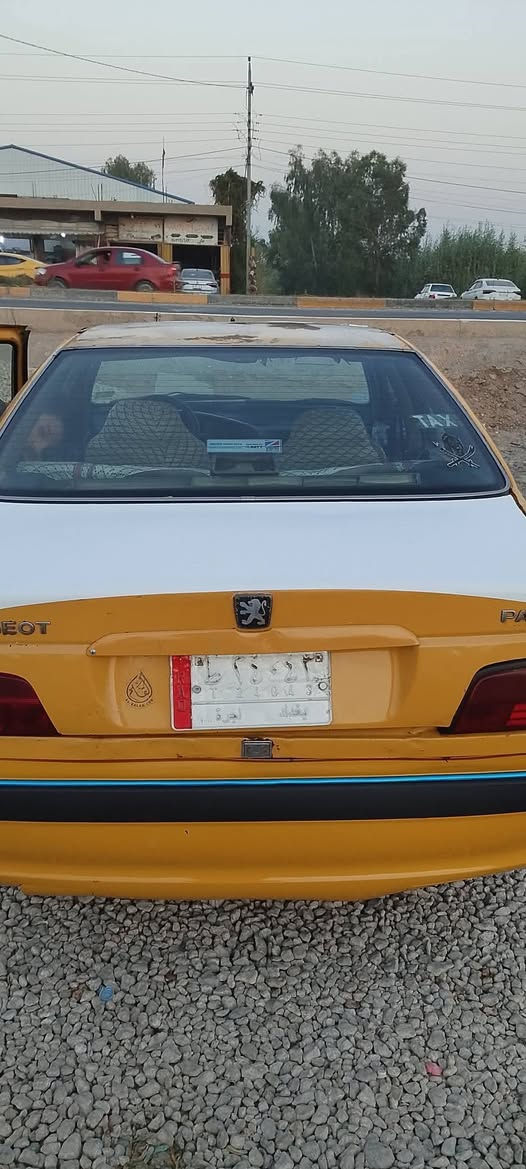 بيجو بارص • ٢٠١١ • جنطه مضروبة