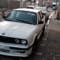 بي ام دبليو E30 • موديل ٨٧ • اوتوماتيك