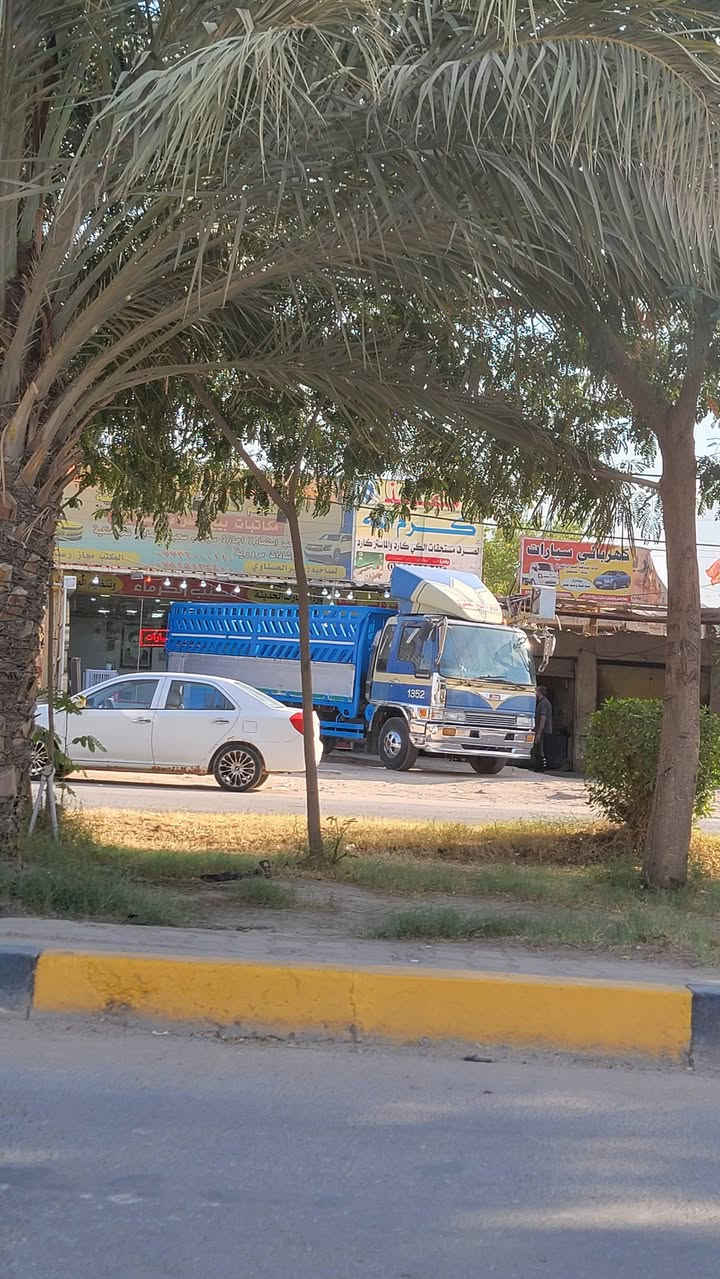 هينو طيره للبيع
طول 6وربع تجفيت ارقى تجفيت سياره ناعمه ونضيفه 
رقم صدامي معلايه 
شاصي مكفول من الشخط 
سياره كلش نضيفه 
المكان كربلاء 
***********
***********
