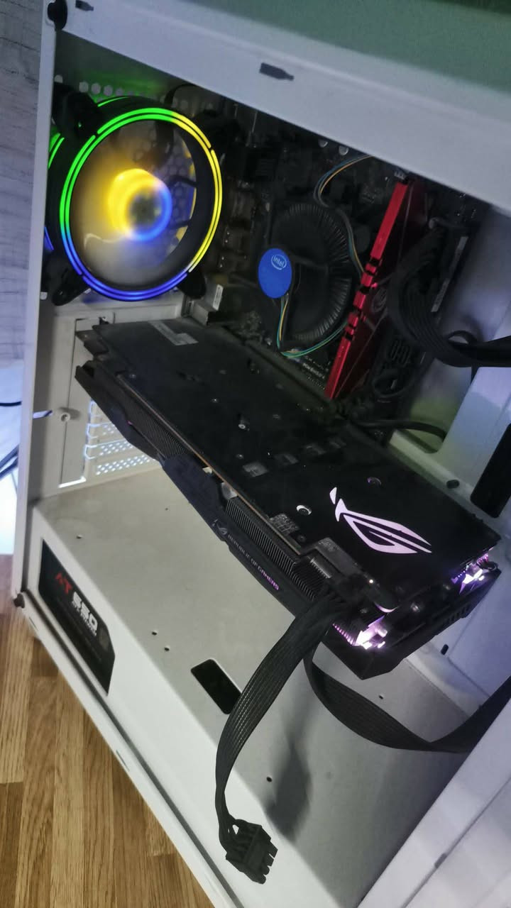السلام عليكم
تجميعه وشاشه للبيع مابيع قطع ابيع كامله

‎Asus ROG STRIX 1070 8G 3FAN

‎I5 gen10 

‎Ram 1x16 3200

‎H410M 

‎650w

‎M.2 256G

‎HDD 2tera

وياها شاشه +ويب كام 
Monitor
Dell حجم24 
60hz
ستاند قلاب+ بدون حواف 
منافذ USB+DP+HD+VGA
كاملة وياهاhd طولة3 متر 
وكيبل بور

مكاني بغداد الحريه
700 وبيها مجال 

***********
واتساب فقط
