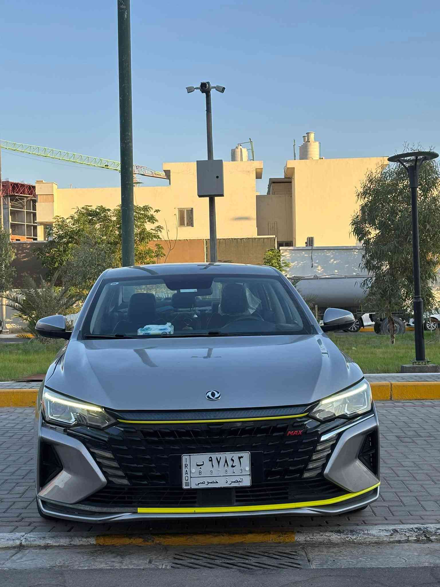 دونك فينج A60MAX موديل 2023  خليجي وكاله ليث العبيدي  مكانها محافظه البصره 
ممشى: 38 الف كيلومتر  مكينه 1500 تيربو هايبرد 
رصاصي 
مواصفات:
1-شاشه دجتل 
2-شاشه وسطيه 
3-سنتر لوك
4-قطعتين تبريد خلفيه 
5-تحكم تبريد شاشه 
6-بانوراما
7-اوتو هولد
8-سايد بريك كهرباء 
9-وضعيات قياده ECO SPORT
10-ماسحات اوتو 
11- لايتات زينون شركه
12-بك لايت ليد متصل 
13- كشنات جلد اسود 
14- تحكم ستيرن
15- تحكم مري ماوس 
16- ثلاجه 
17- اناره ترحيب 
18- بصمه 
 بيها جاملغ الايمن مبدل و شبر بالبنيد و دعاميه مبدله  

السياره كير و مكينه مكفوله شرط الفحص  بدون ايرباك 
للاستفسار: ***********
السياره ب اسمي تحويل ثاني يوم
