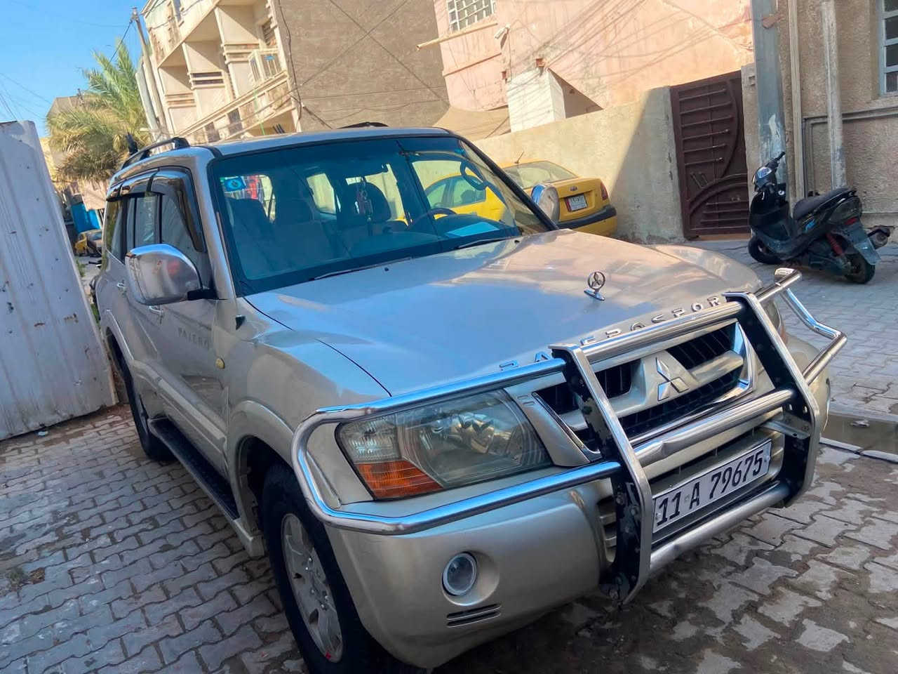 البيع باجيرو مديل 6 كير مكينه تبريد سياره جاهزه بيه جاملغ صبق مامي فقط مكان بغداد الكرخ سعر 82 شراي نتصل ***********
