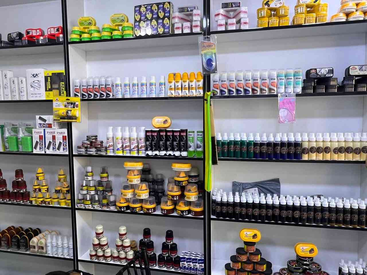سلام عليكم تم فتتاح سكافي السيديه بحلتهي الجديده نتقل من بسطيه الى محل فضل الله فضل هالي السيديه طيبين دعمهم جميل نورونه عنوانه جديد الضباط مجاور جوز طيب قرب جامع قصه ***********
