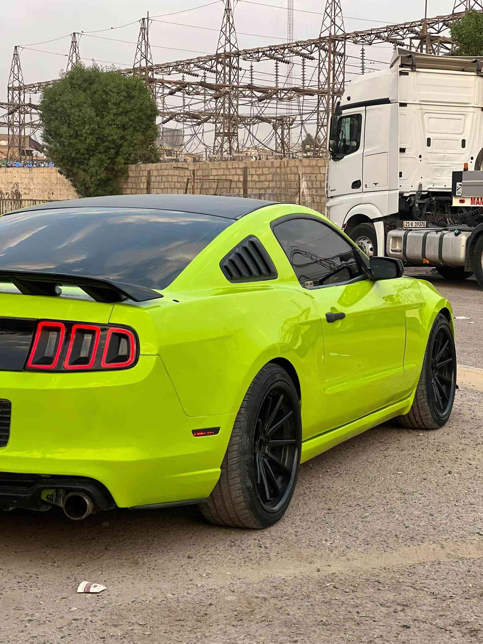 سلام عليكم
مكاني بغداد *********** 
السعر ٩٥$ وبيهة مجال...
موستنك ٢٠١٣ 
تغير لون صبغ عام 
محرك ٣.٧ وكير واكسل بلكارتون مال حاوية
برمجة بوب كورن وطلقات وصرفية بانزين
اكس بايب-داون بايب-دبات
تدفئة-تبريد شرط ثلاجة
 حادثهة جاملغ وبنيد
 وبيهة سحب بسيط كلش مقدمة( الشاصي الايمن واطراف الجسور مال لغد من فوك)بدون لحيم ولا تعمير بس سحب
ويل فيرادا ٢٠
دعاميات شيلبي 
لحية وشبابيج RTR
دفيوزر شيلبي
سبايدر شيلبي
سكوبات خلفية
لدات تكساس 
انارة محيطية متغير زرع
مازدات تغير لون وترحيب كلش حلوات 
وبعد بيهة تفاصيل بلصور واضحات
نقوصات بيهة متجاوز ل١٠٠ الف 
الي ابيعلة عقد مرور كبل كون بسبوع يحول
