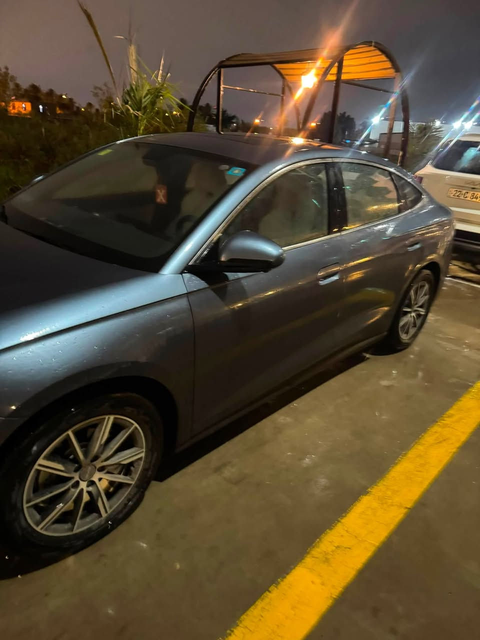 Byd للبيع
بي واي دي سيل 6 لون رصاصي شذري 
ماشية 19000 قابل للزيادة
فول مواصفات 
كامرات و حساسات محيطية 
بانوراما
بطارية 120km
دخول تشغيل بالكارت
كشن امامي كهرباء 
بيها بارد على كد شبر بالباب الخلفي العكس السايق
السعر 24.250 دينار عراقي وبيها مجال للشراي
للتواصل: ***********
