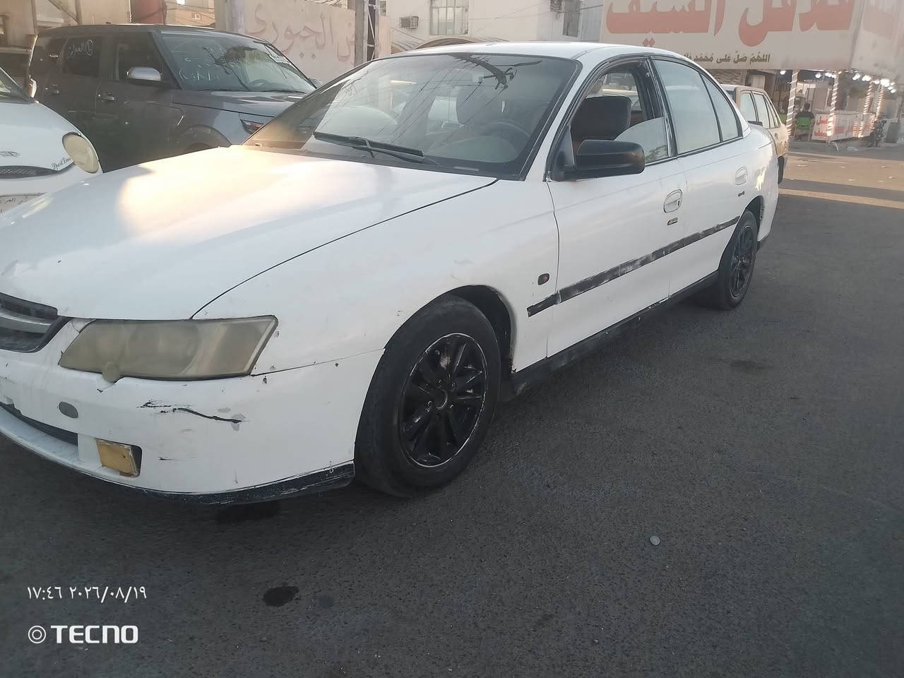 سلام عليكم بيع مستعجل لومينة ٢٠٠٤ كير مكينة جديد حدادي صدر تخم تاير كهربايات سياره جاهزة وحلوة ترايك وين يعجبك ٢٠ وبيها مجال عنوان محمودية ***********
