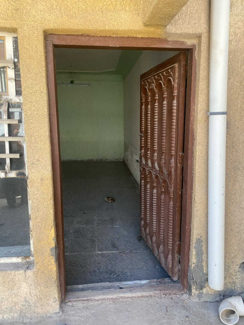 للبيع 120م طابق واحد يباع بسعر كاع
مكانة بل طائي مقابل النسيم يصلح استثمار 
للاستفسار هاتف / ***********

