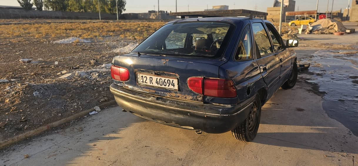 فورد سكورت موديل 93
سنوية لحد 2029
كابون بانزين الجديد موجود 
رقم انكليزي جديد 
شرعي موجود شرط التحويل فقط ومباشرة بعد البيع 
كير ومحرك شرط نضيفات حيل
السيارة تمشي ماناقصها شي 
السيارة مثل الصور بالضبط هاي وضعيتها 
السعر 20 ورقة
مكاني الموصل قوسيات
التواصل ع الرقم وواتس فقط مو موجود ع الماسنجر
***********
